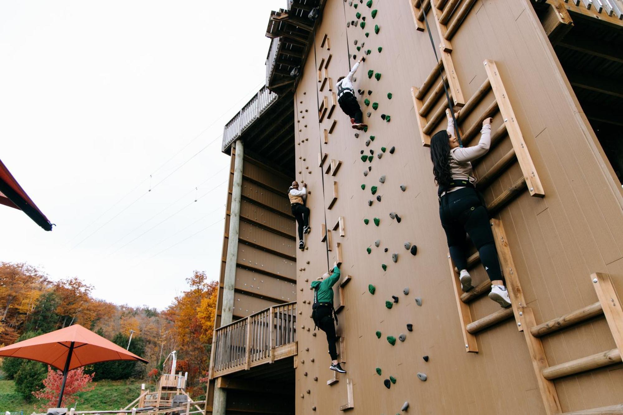 Blue Mountain Resort Mosaic Suites Blue Mountains Exterior photo